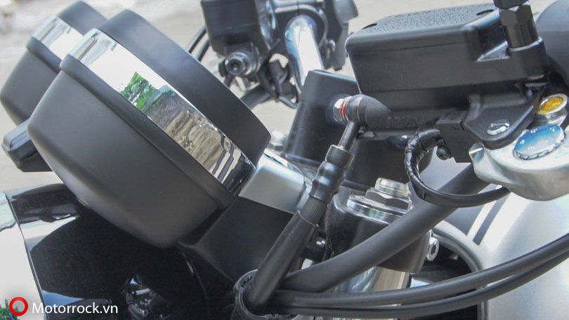 Honda CB1100RS 2019 (màu bạc)