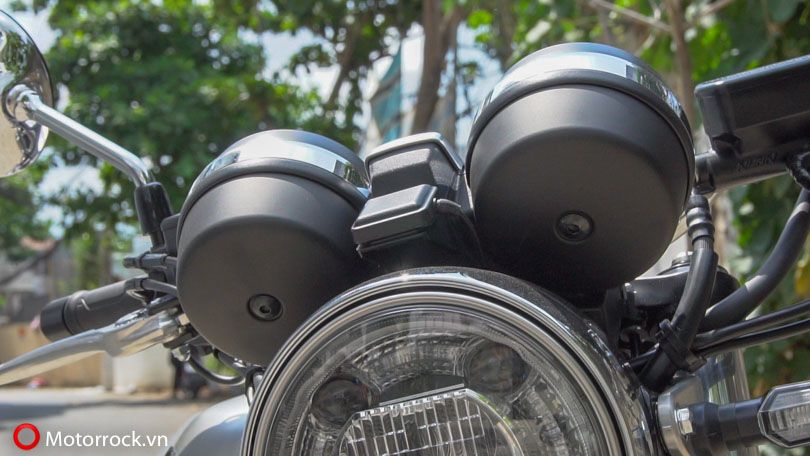 Honda CB1100RS 2019 (màu bạc)