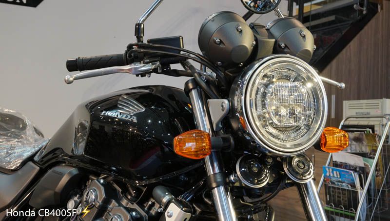 Honda CB400SF 2019 (Black)
