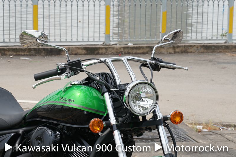 Kawasaki Vulcal 900 Custom (màu xanh)