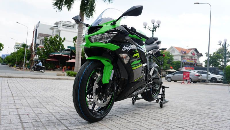 Kawasaki ZX-6R