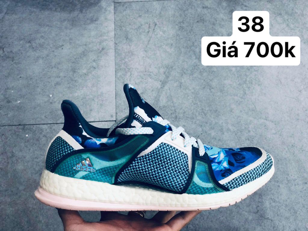 Giày adidas Pure Boost