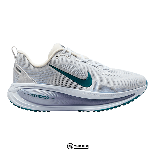 Nike Vomero 18 'Summit White Blue Tint'