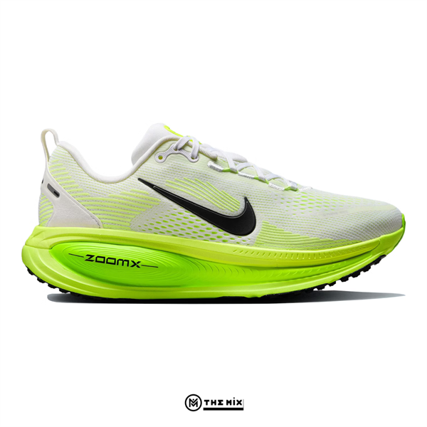 Nike Women's Vomero 18 White Electric Green
