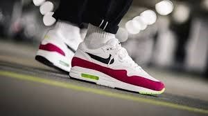 Nike Air Max 1 AH8145 111 White/Black/Volt/Rush Pink