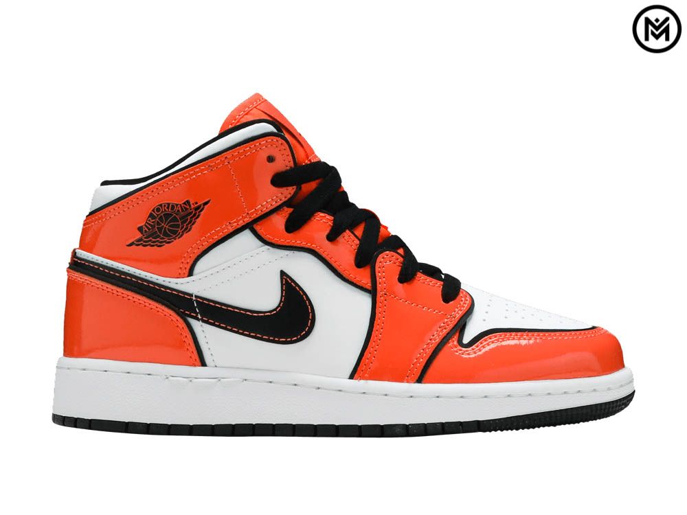 Giày Air Jordan 1 Mid