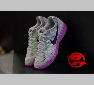 Giày Nike Lunar Tempo