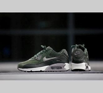 Giày Nike Air Max 90 LTR Carbon Green Metalic