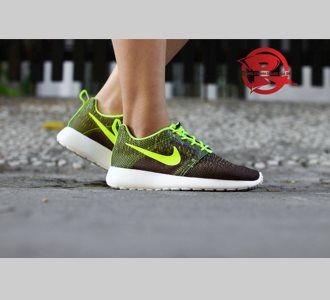 Giày Nike Roshe Run Print