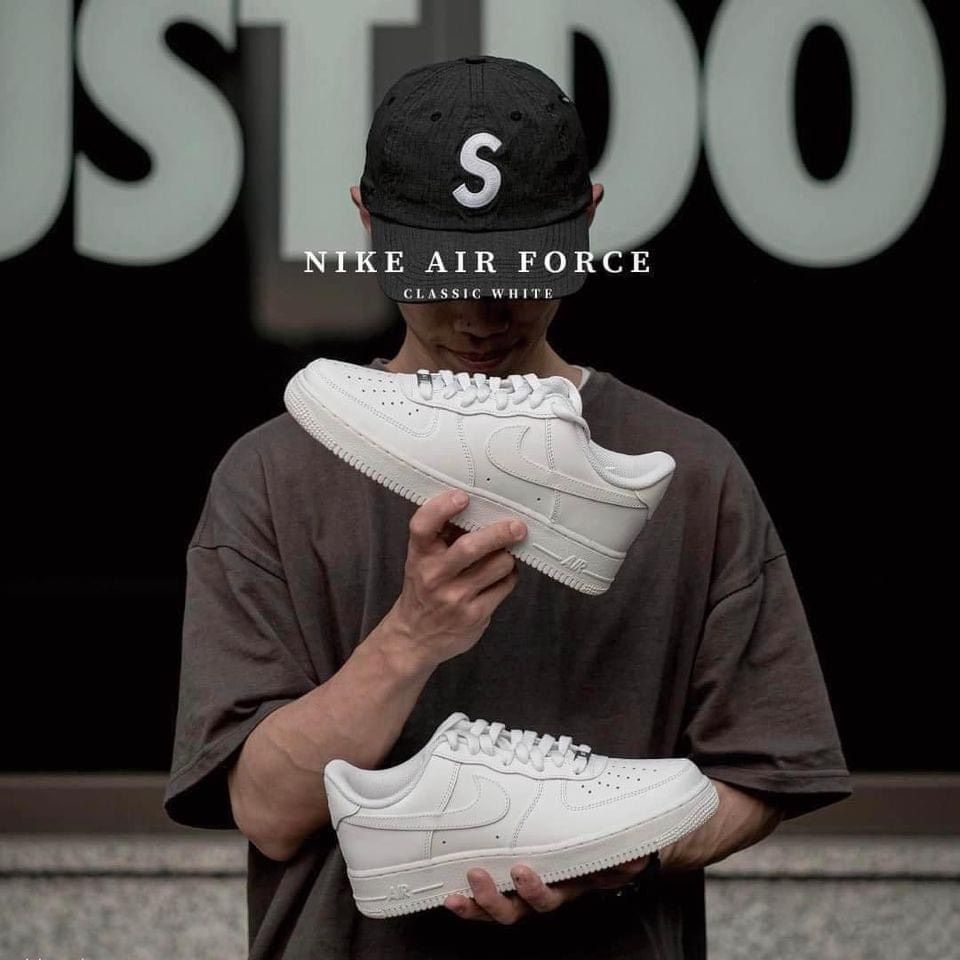 Nike Air Force 1