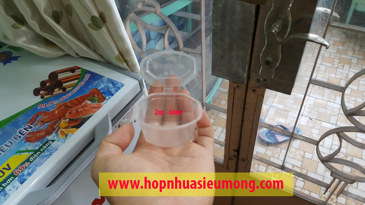 Hộp sốt 1, 2, 3, 4 oz trắng siêu mỏng trong nhựa PP