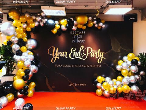 trang-tri-year-end-party-cho-doanh-nghiep-cong-ty
