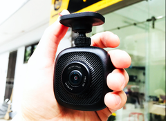Camera hành trình ô tô Hikvision B1 góc siêu rộng giá rẻ nhất