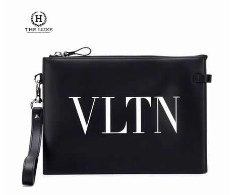  Clutch Valentino Garavani đen chữ VLTN 