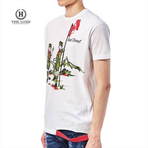  Tshirt DSQUARED2  trắng hoạ tiết Bad Scout 