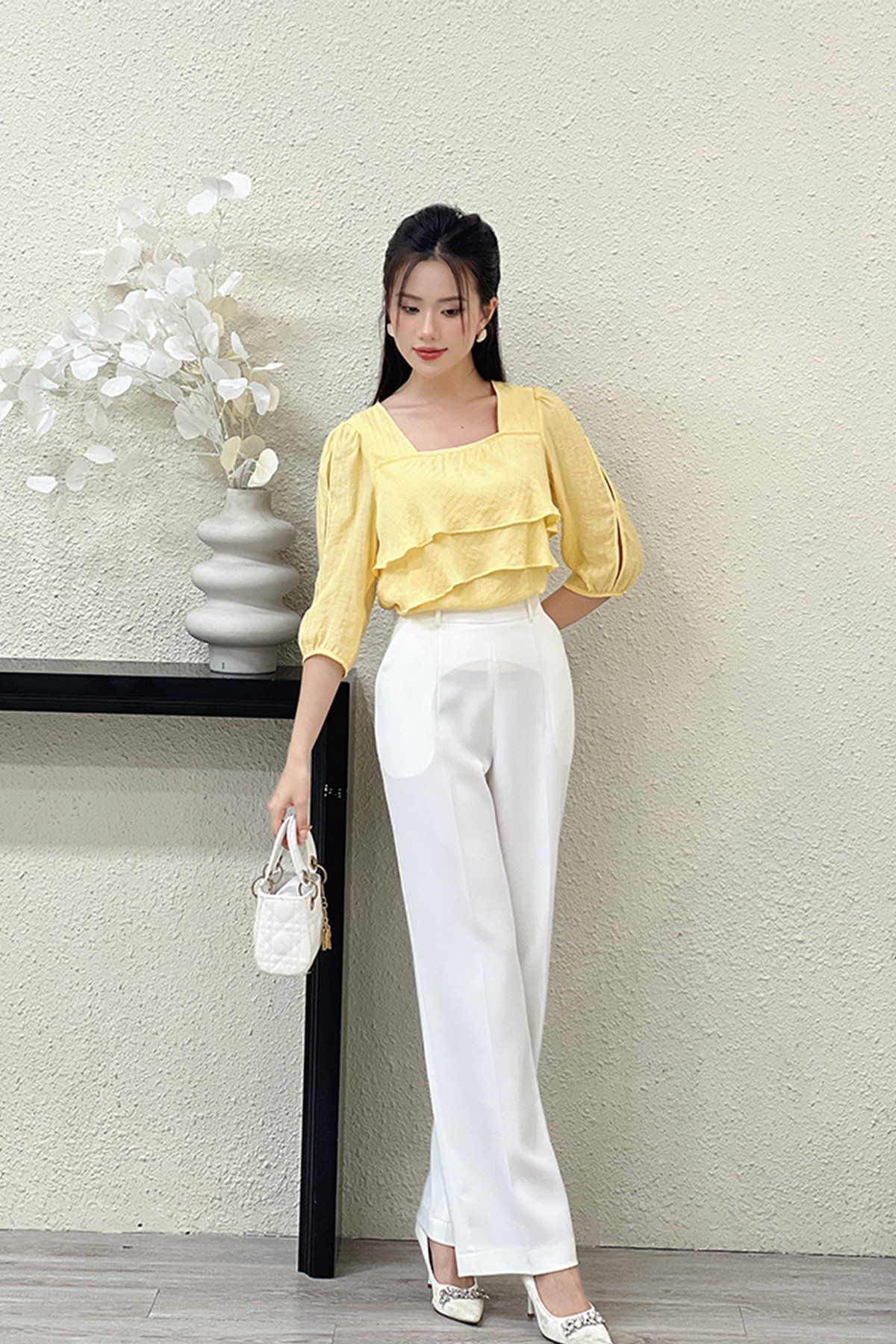 ÁO CỔ VUÔNG TẦNG BÈO 5784