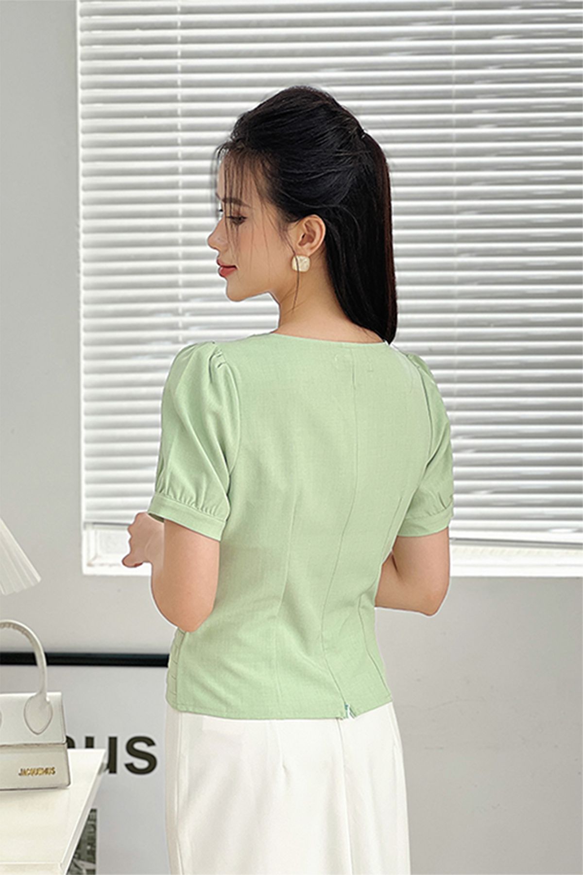 ÁO KIỂU PHỐI NÚT 5785