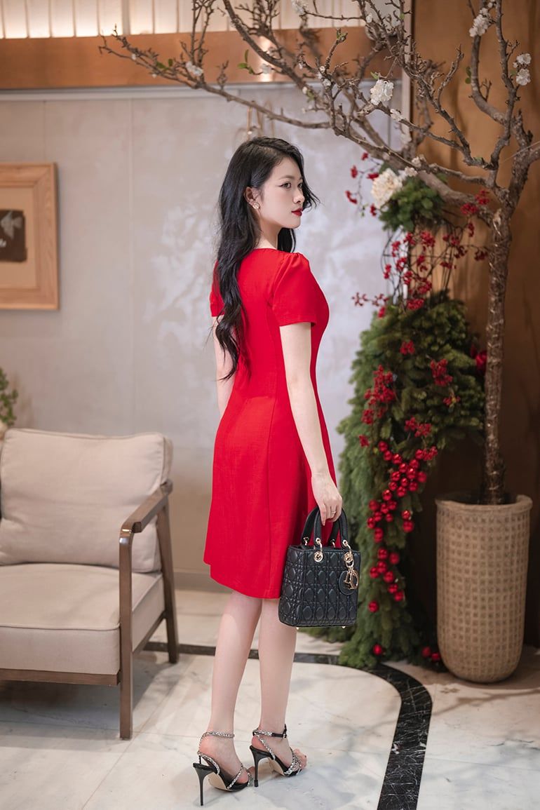 ĐẦM CỔ TRÒN NGỌC TRAI 3479