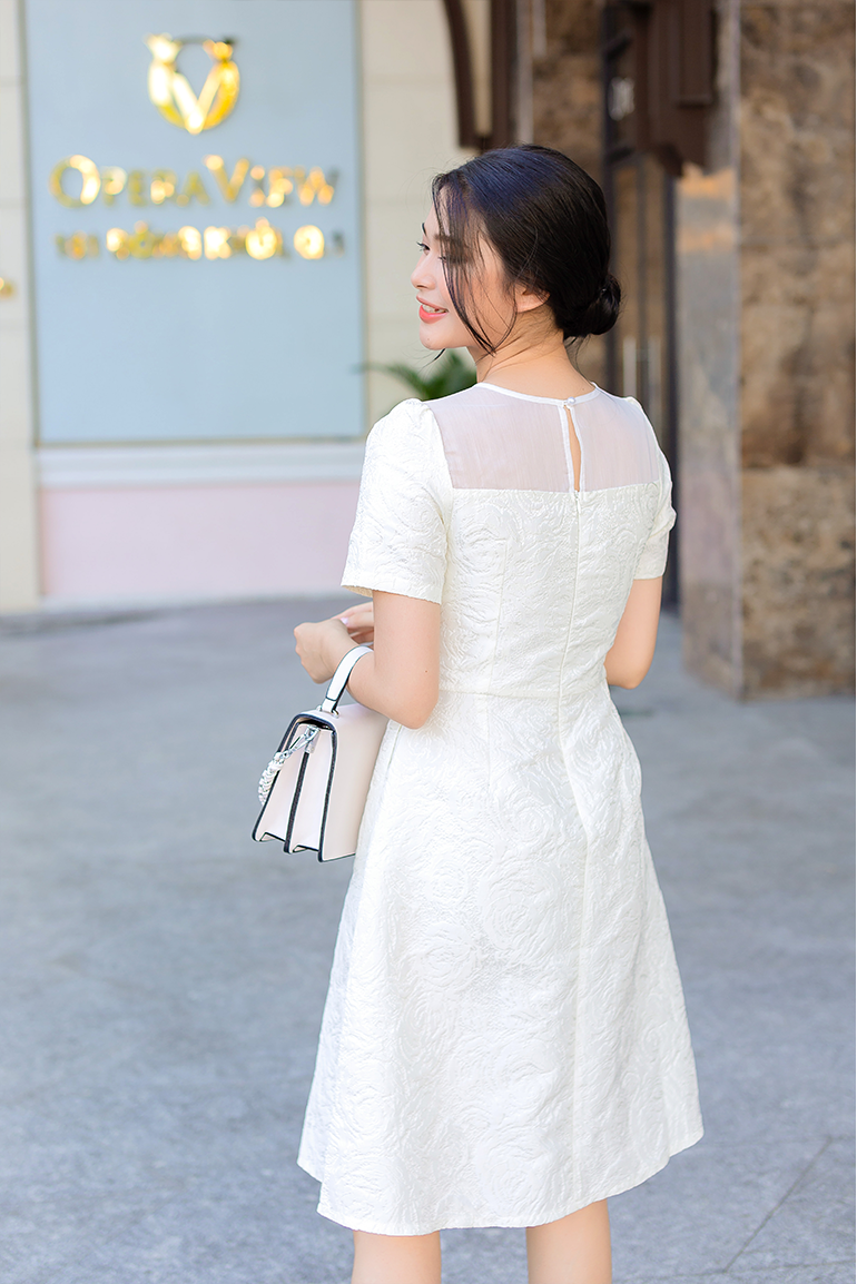 ĐẦM XÒE ĐÍNH HOA HỒNG 3319