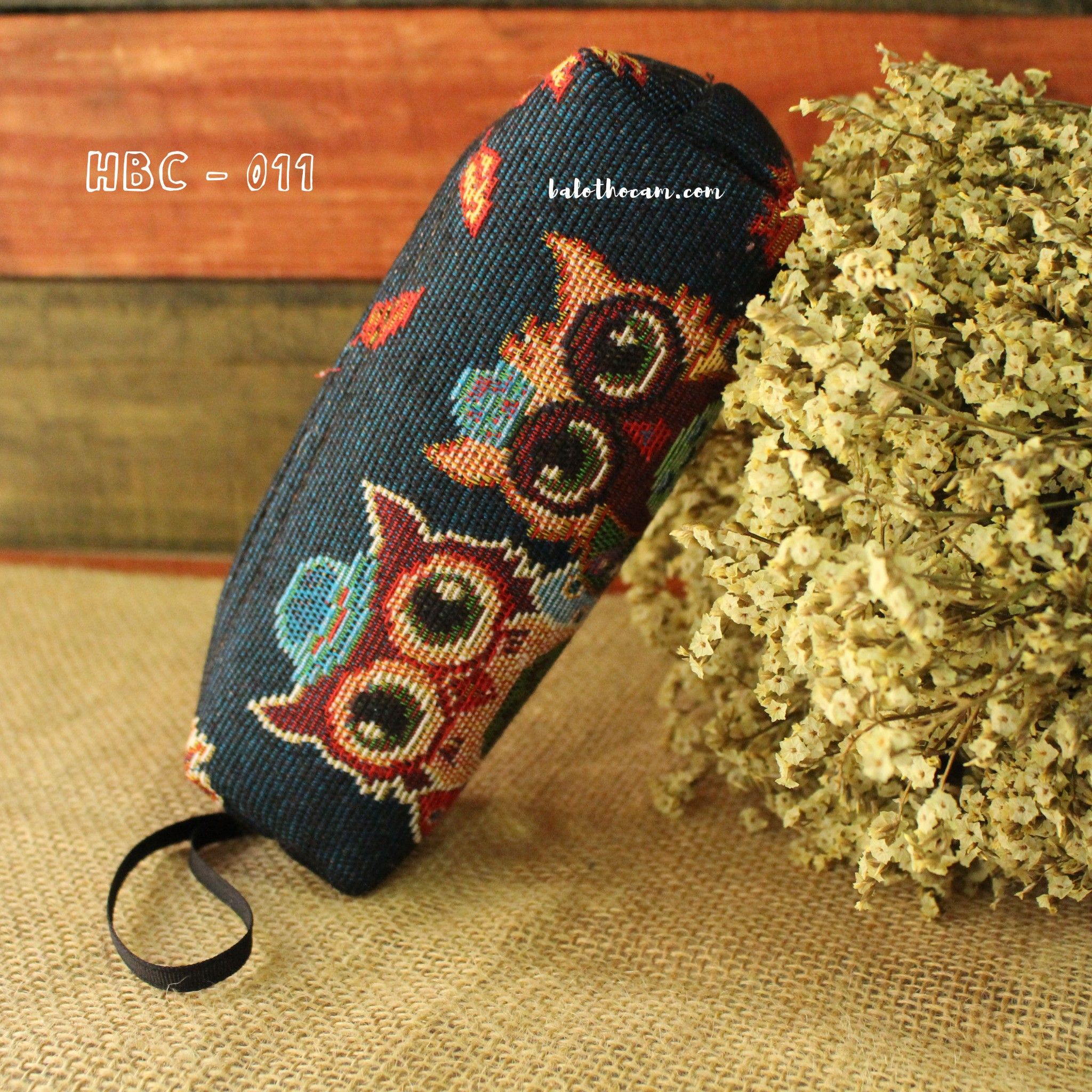 Hộp Bút Cú (HBC011)