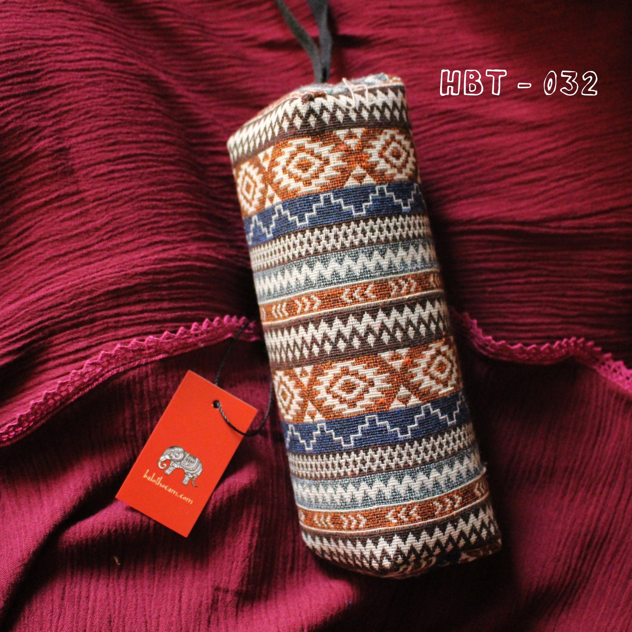 Hộp Bút Thổ Cẩm (HBT032)