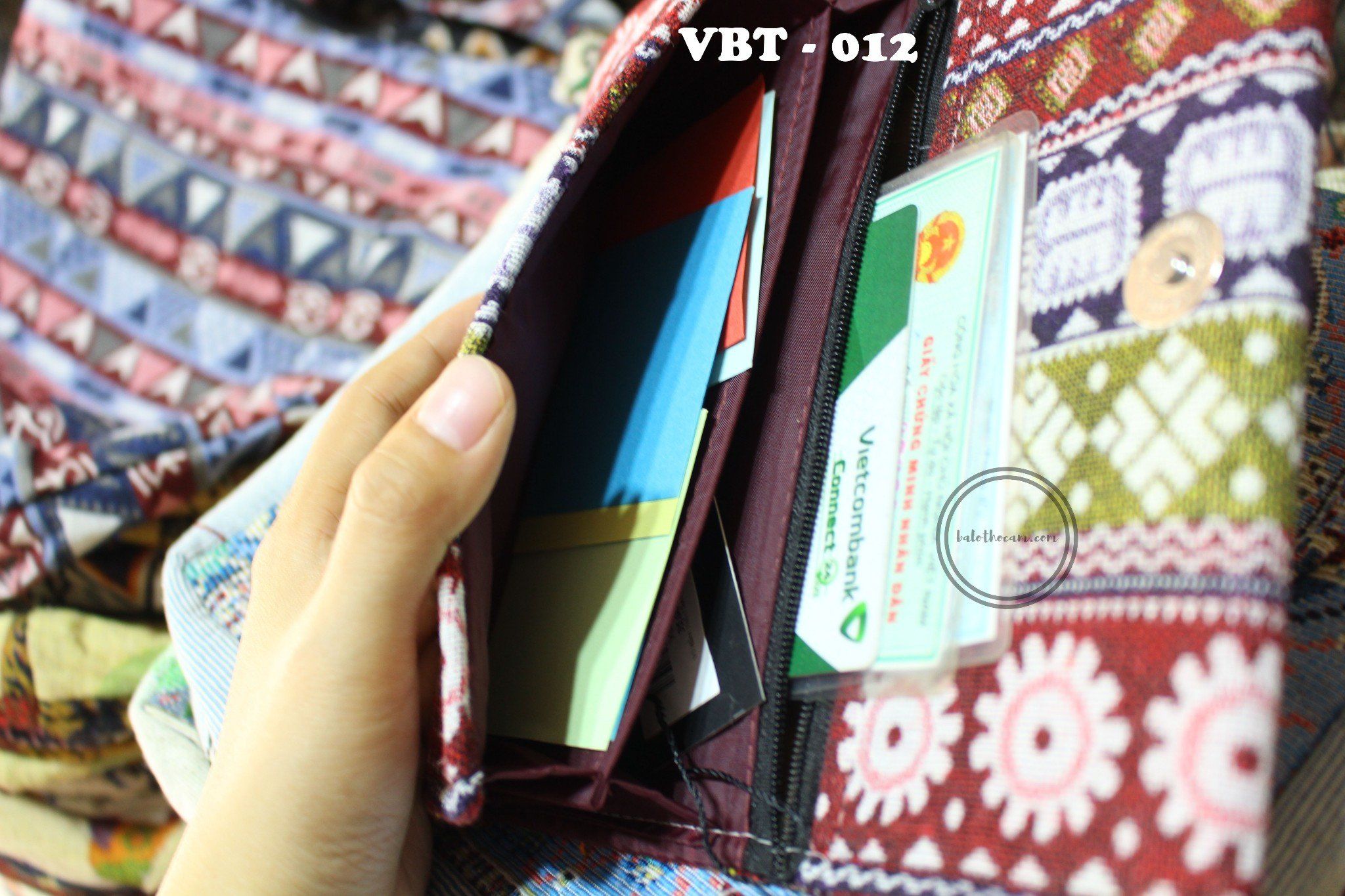 Ví Bấm Thổ Cẩm (VBT012)