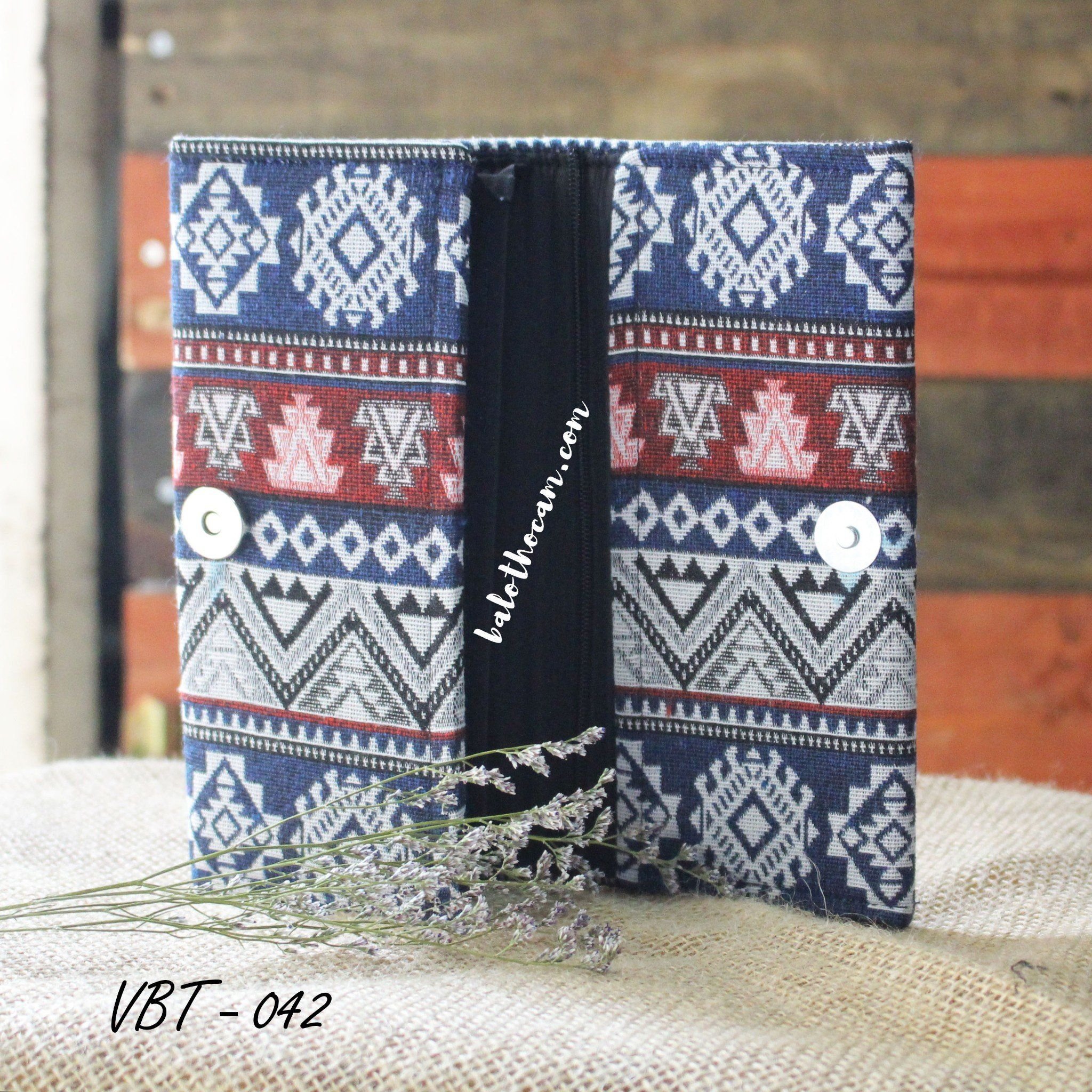 Ví Bấm Thổ Cẩm (VBT042)