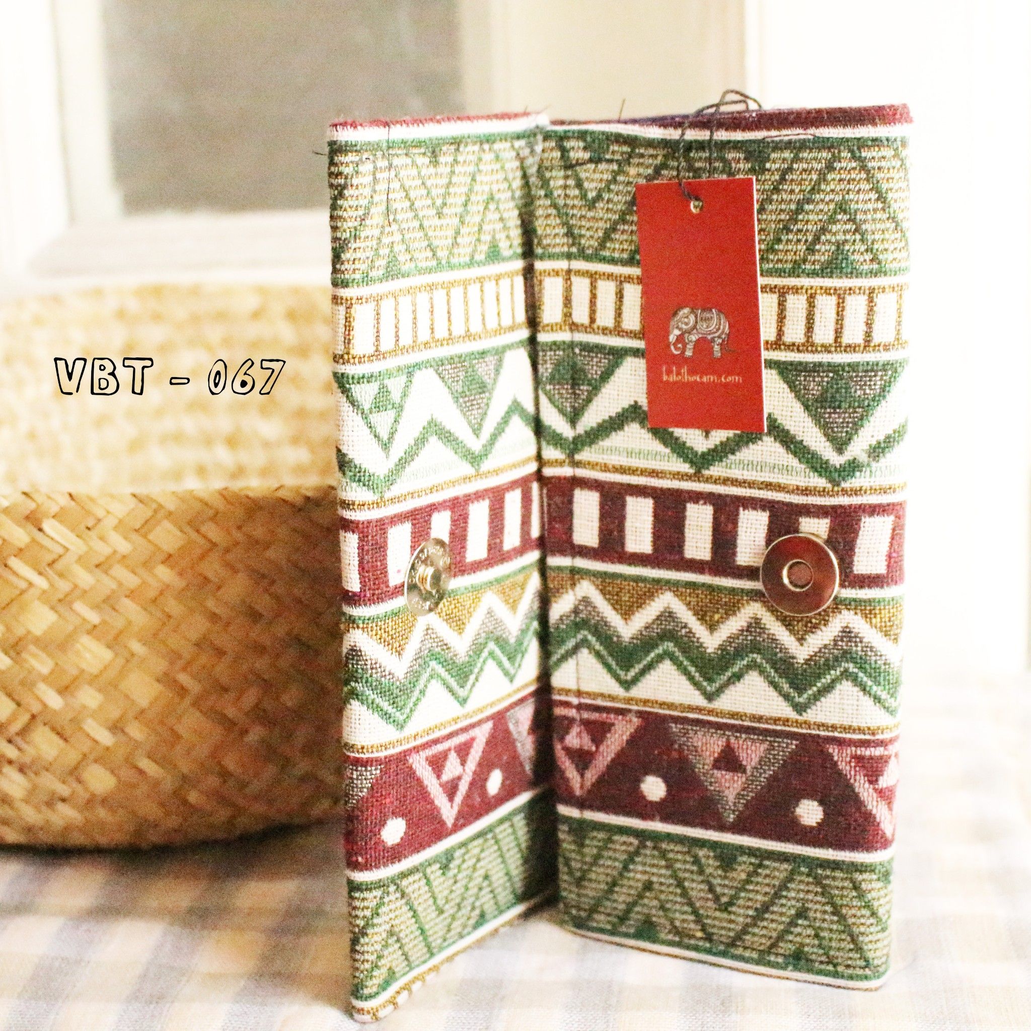 Ví Bấm Thổ Cẩm (VBT067)