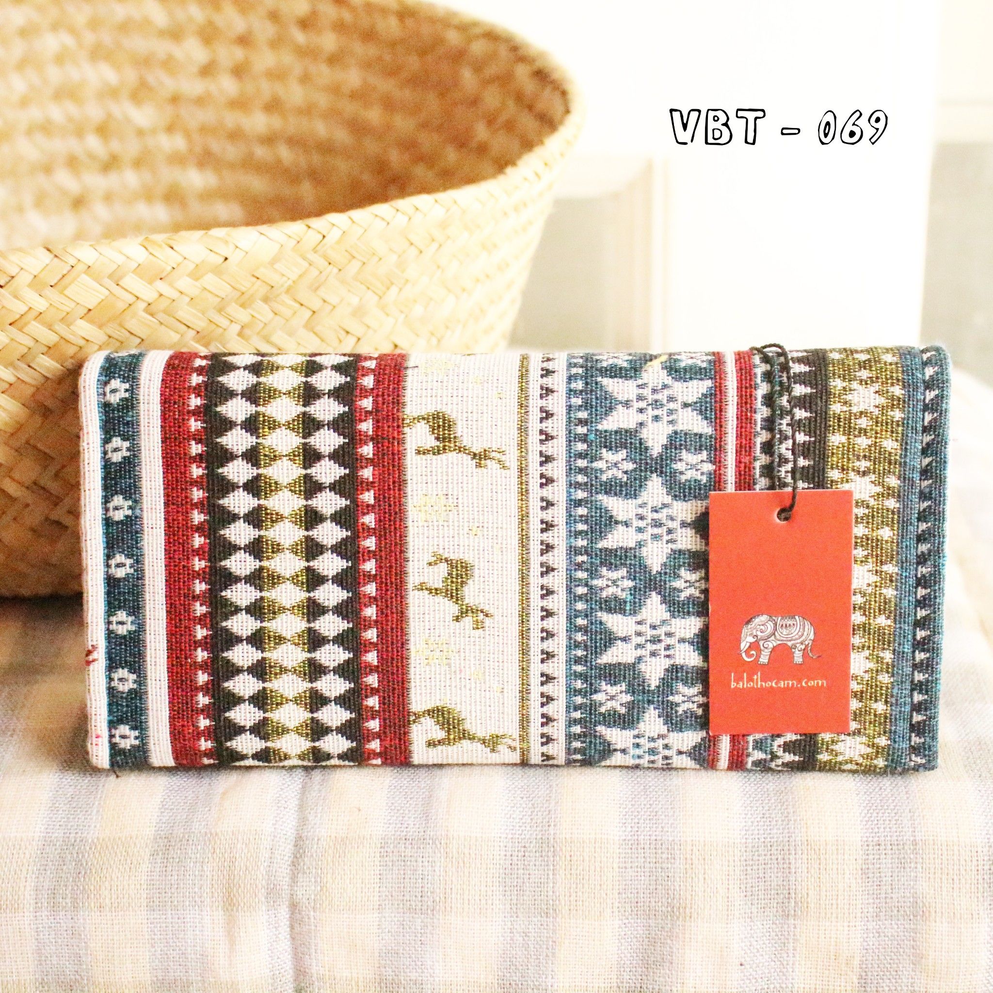 Ví Bấm Thổ Cẩm (VBT069)