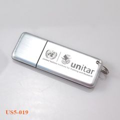 USB nhựa 19