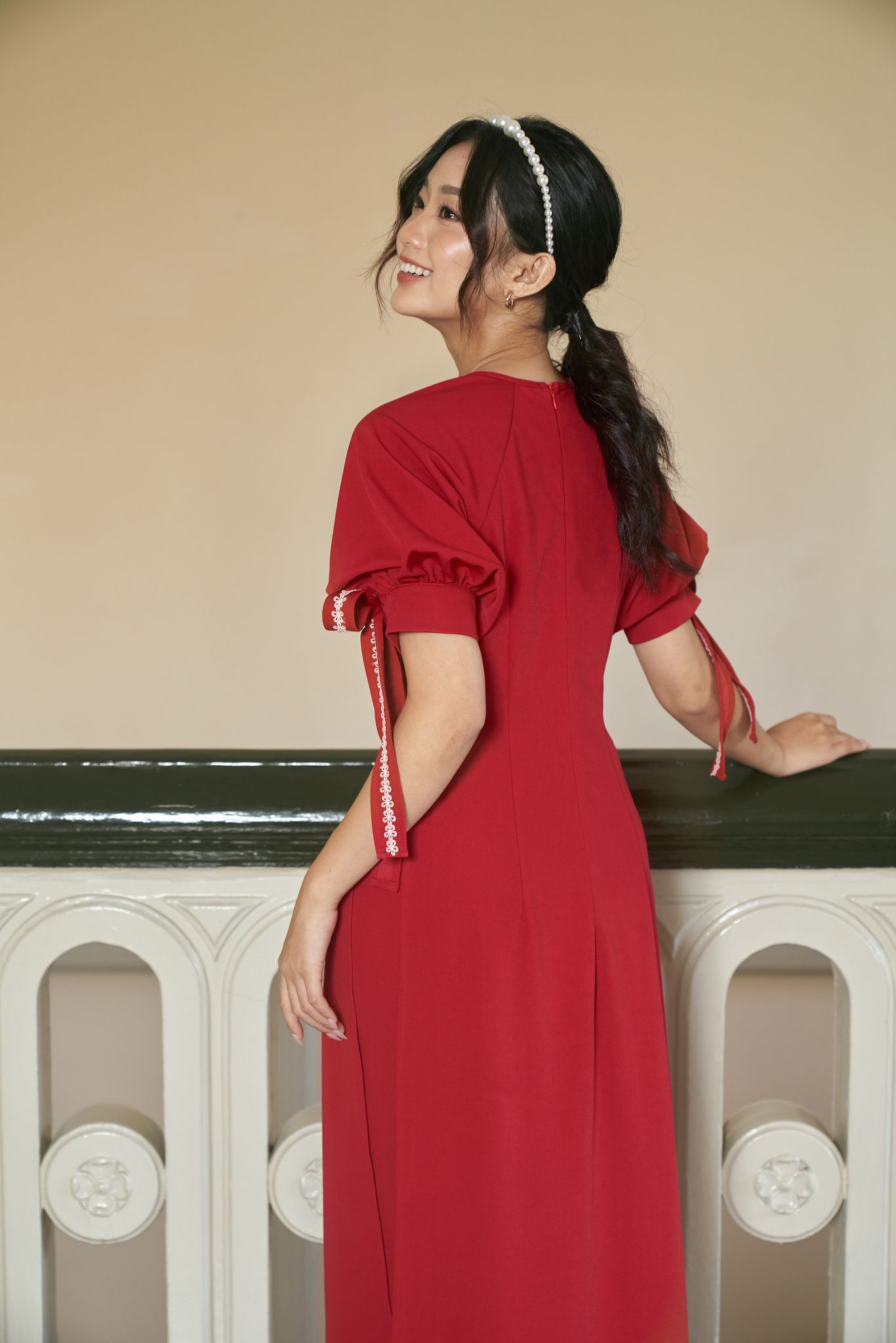 Áo dài tay phồng lụa thun đỏ