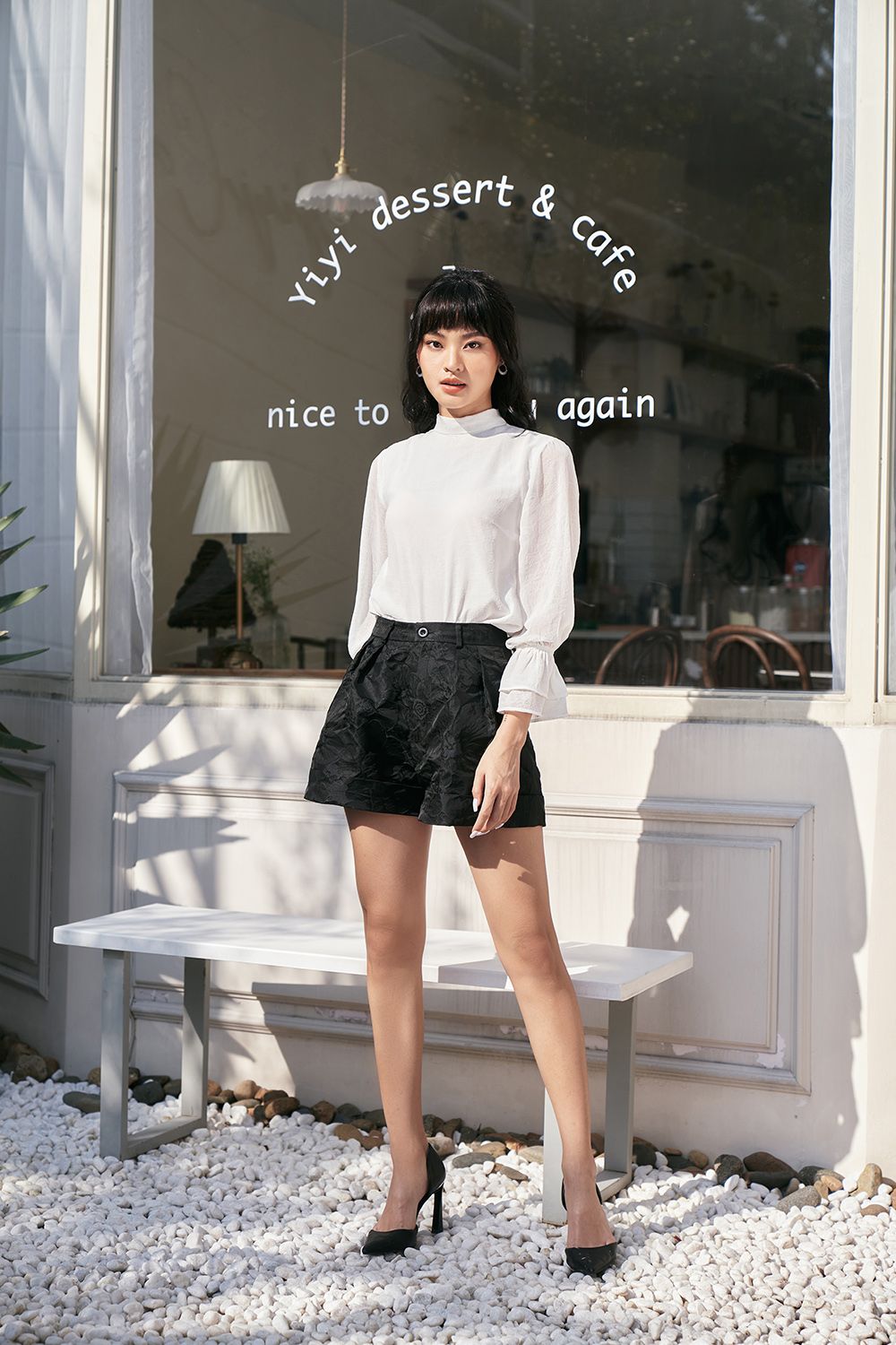 Áo blouse cột nơ TS voan gân trắng
