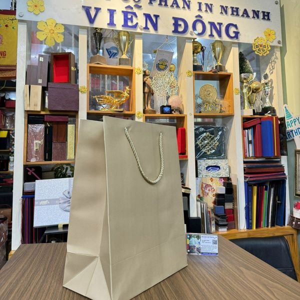 In túi giấy lấy ngay giá rẻ