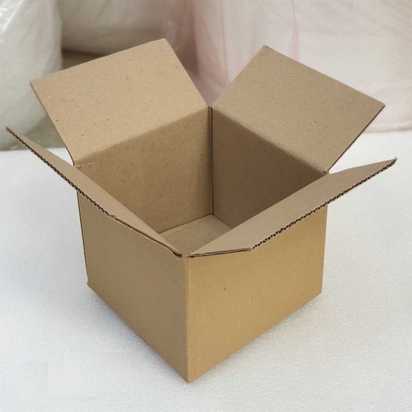 thùng carton đựng đồ