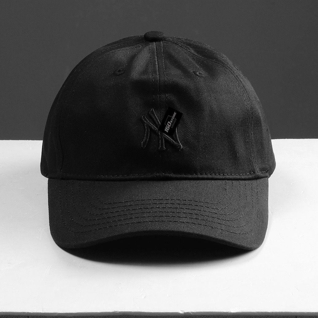 Nón M.B x N.Y Logo