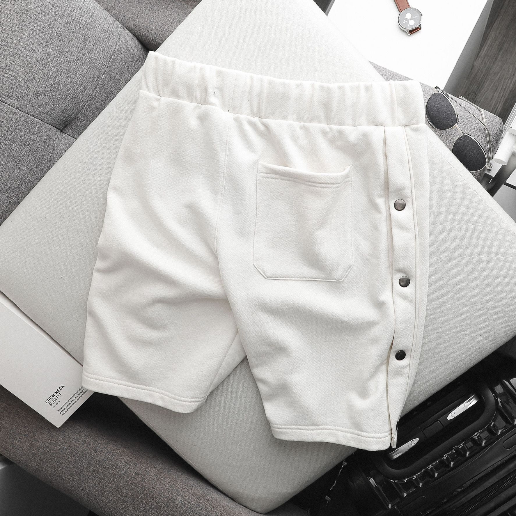 Quần short BOUTON phối nút