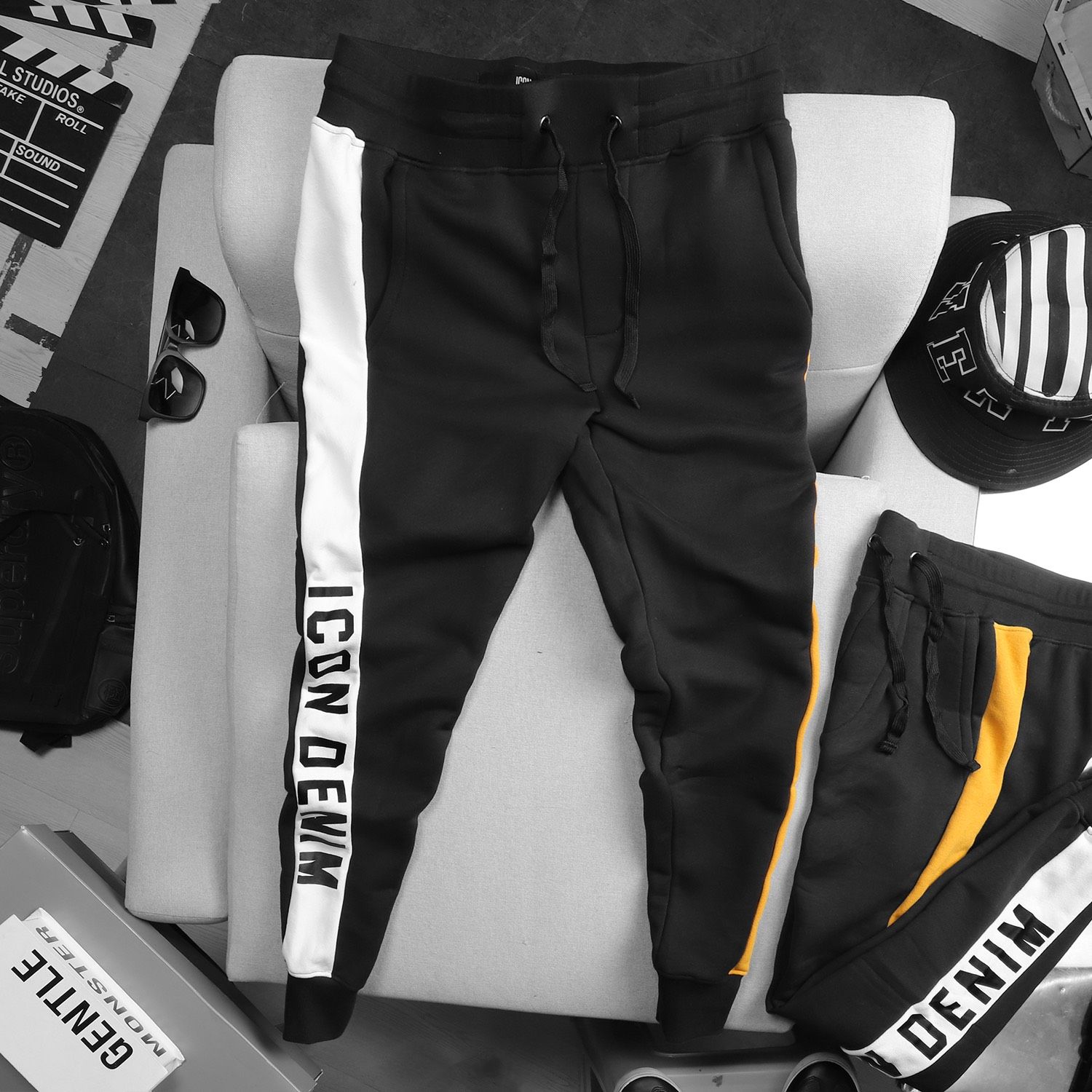 Quần jogger ICON DENIM stripe