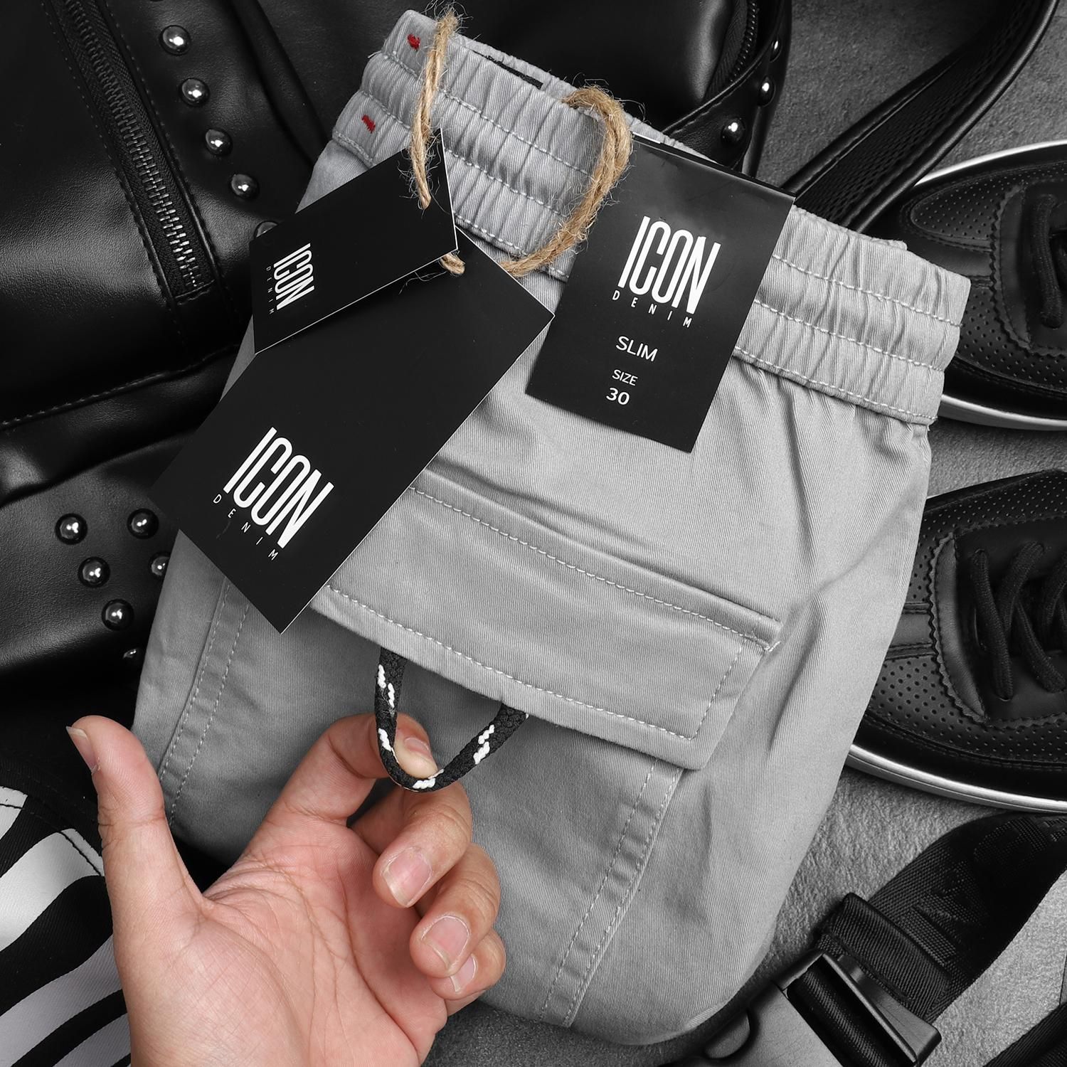 Quần short kaki ICON DENIM túi hộp