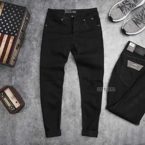 ZRA Ripped Knee Black Jeans