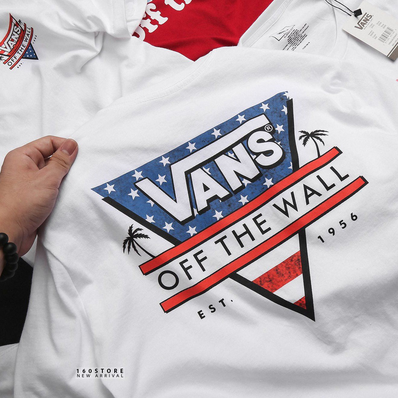 V.A.N.S Printed T-shirts