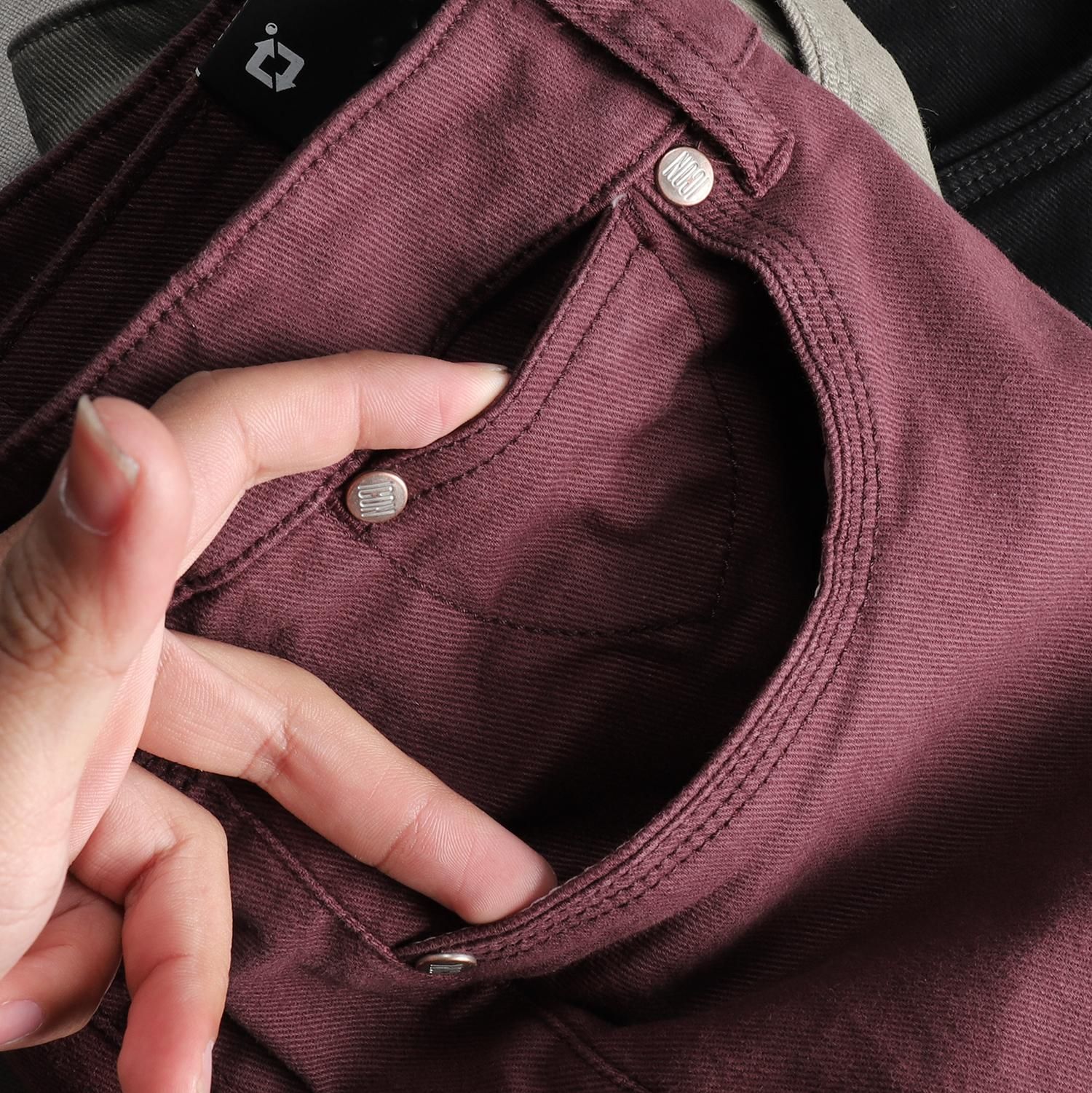 Quần kaki ICON DENIM slim