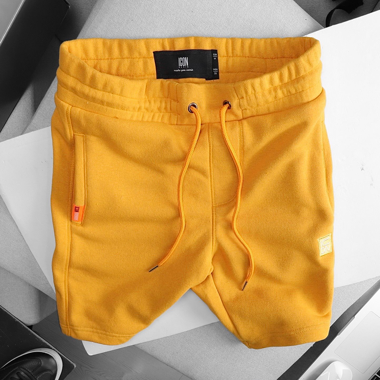 Quần short nỉ ICON DENIM