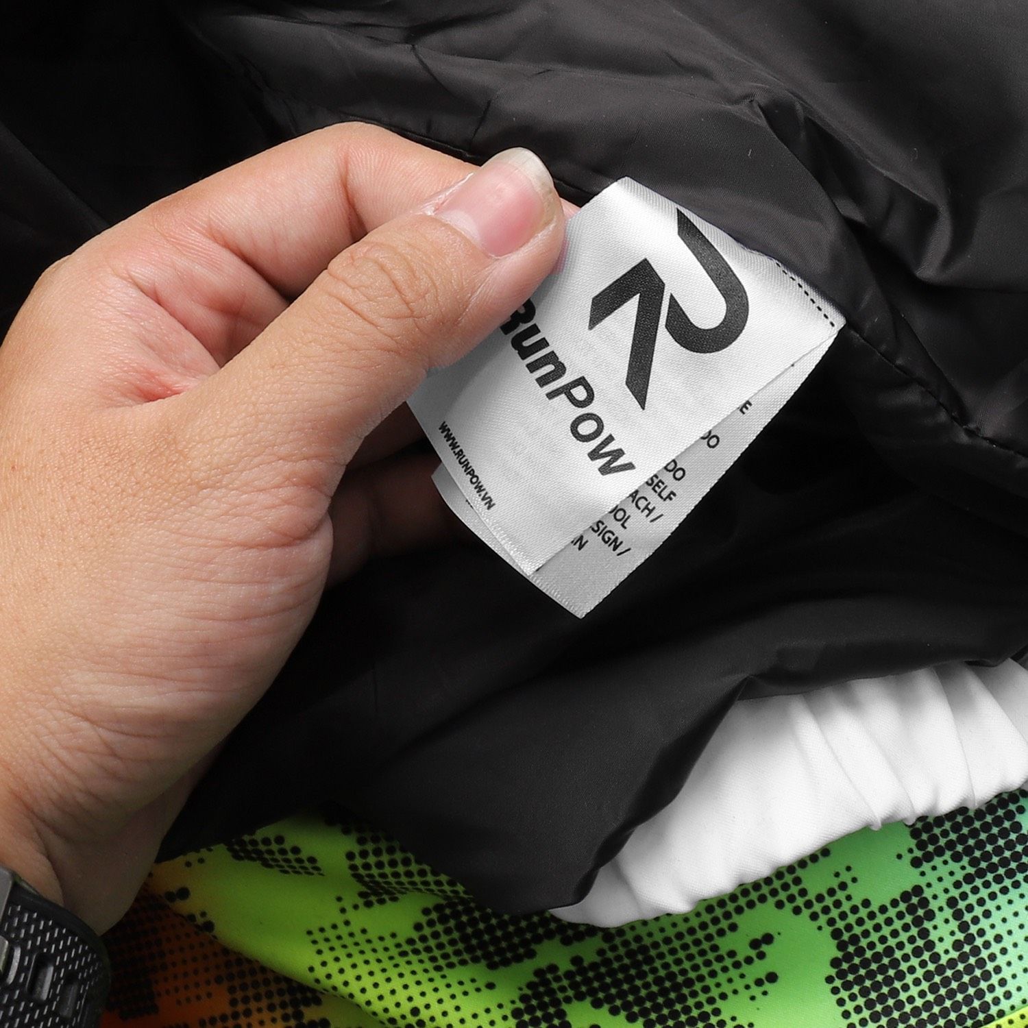 Áo khoác RUNPOW Windbreaker ss20