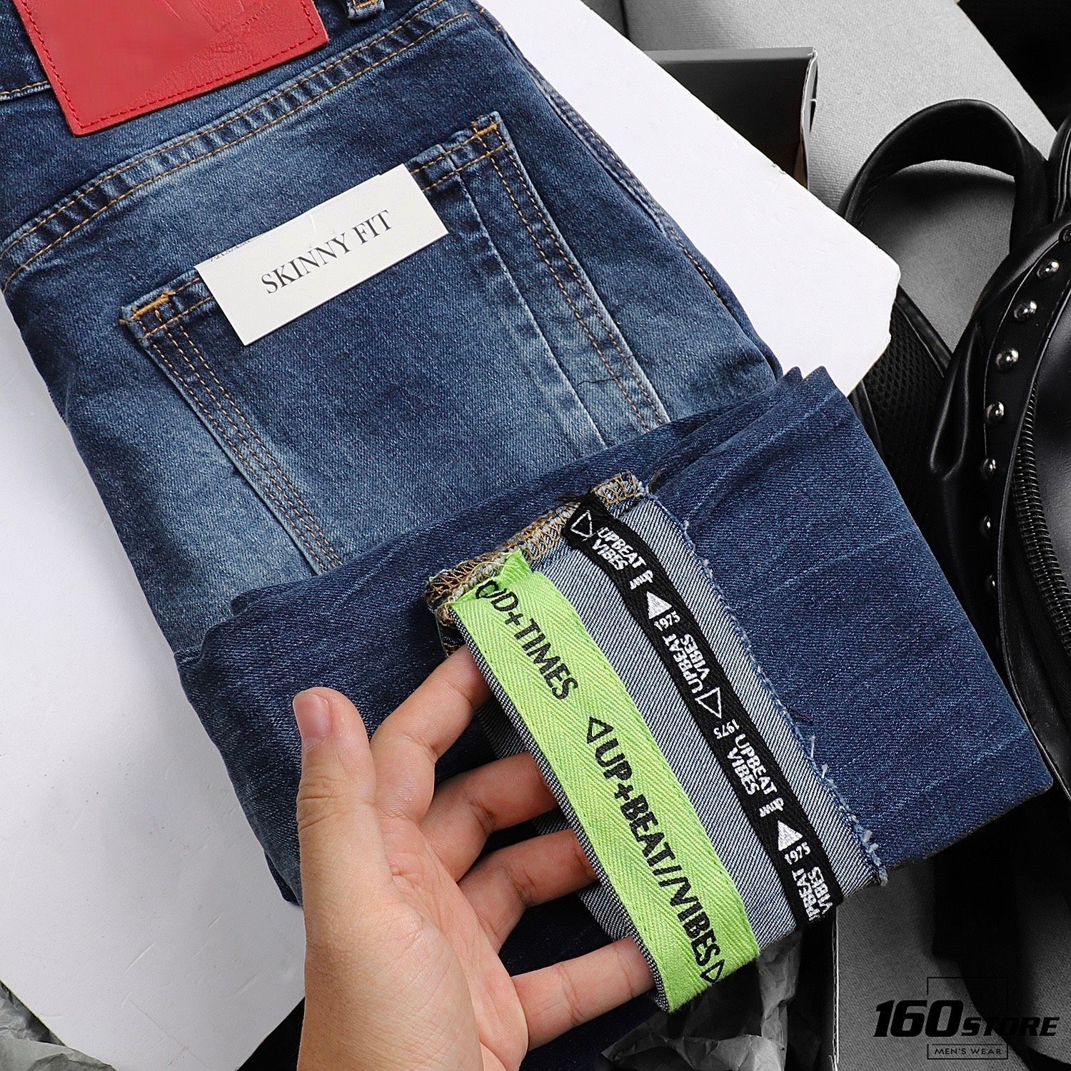 Quần jean ZRA blue ripped