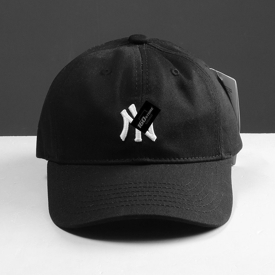 Nón M.B x N.Y Logo