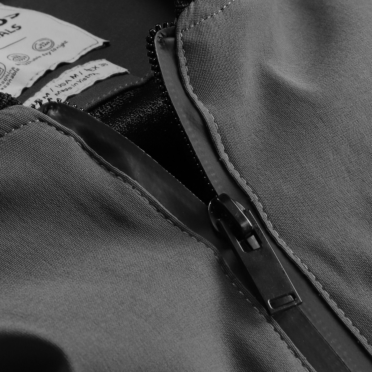 Áo khoác bomber NOMOUS ESSENTIALS