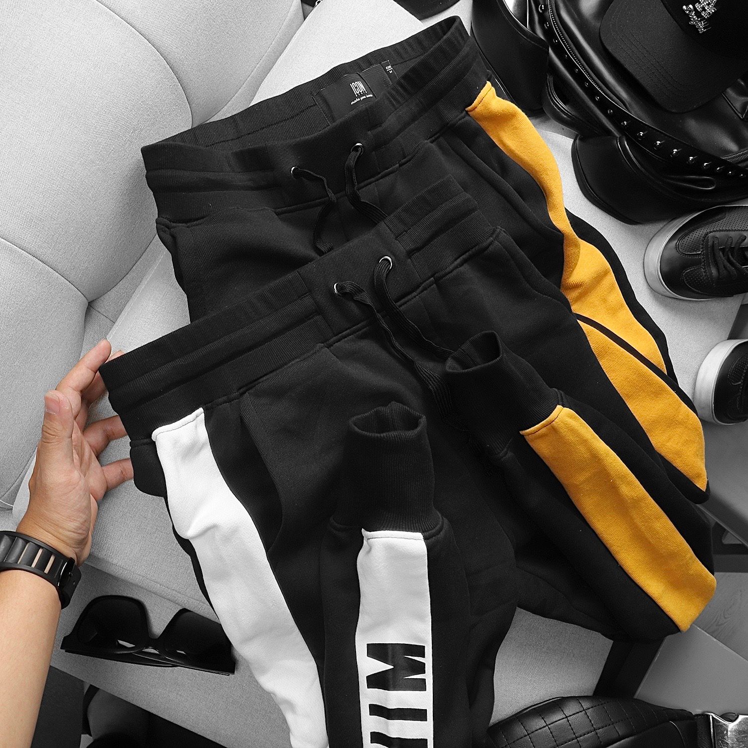 Quần jogger ICON DENIM stripe