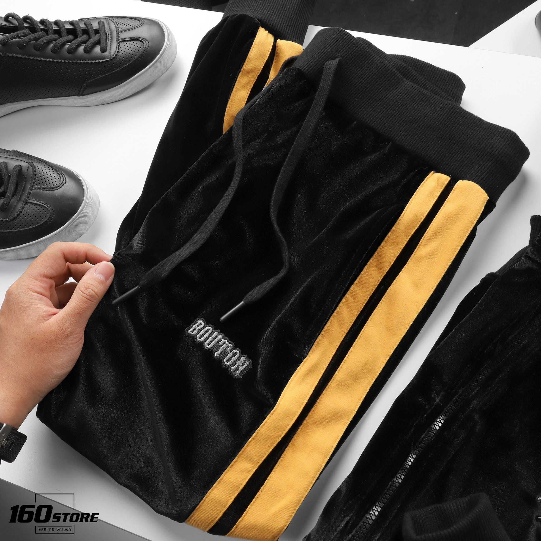 Quần Jogger BOUTON nhung