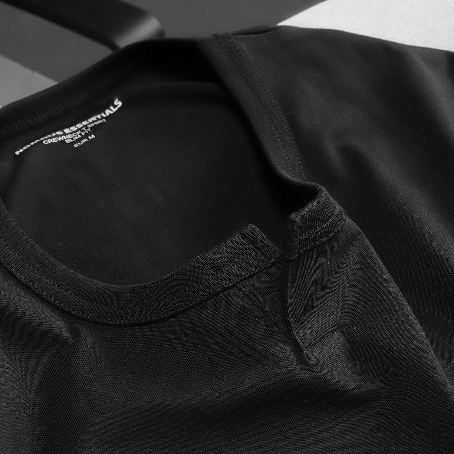 Áo thun NOMOUS ESSENTIALS basic