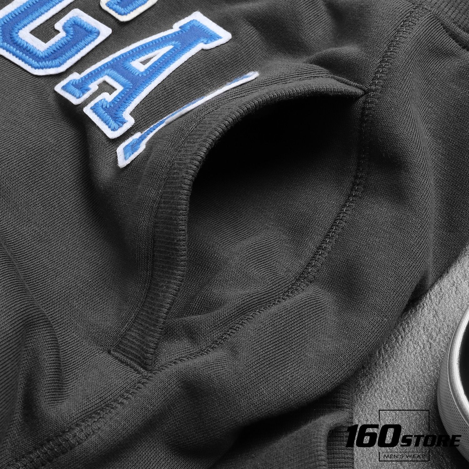 Quần jogger G.A.P logo